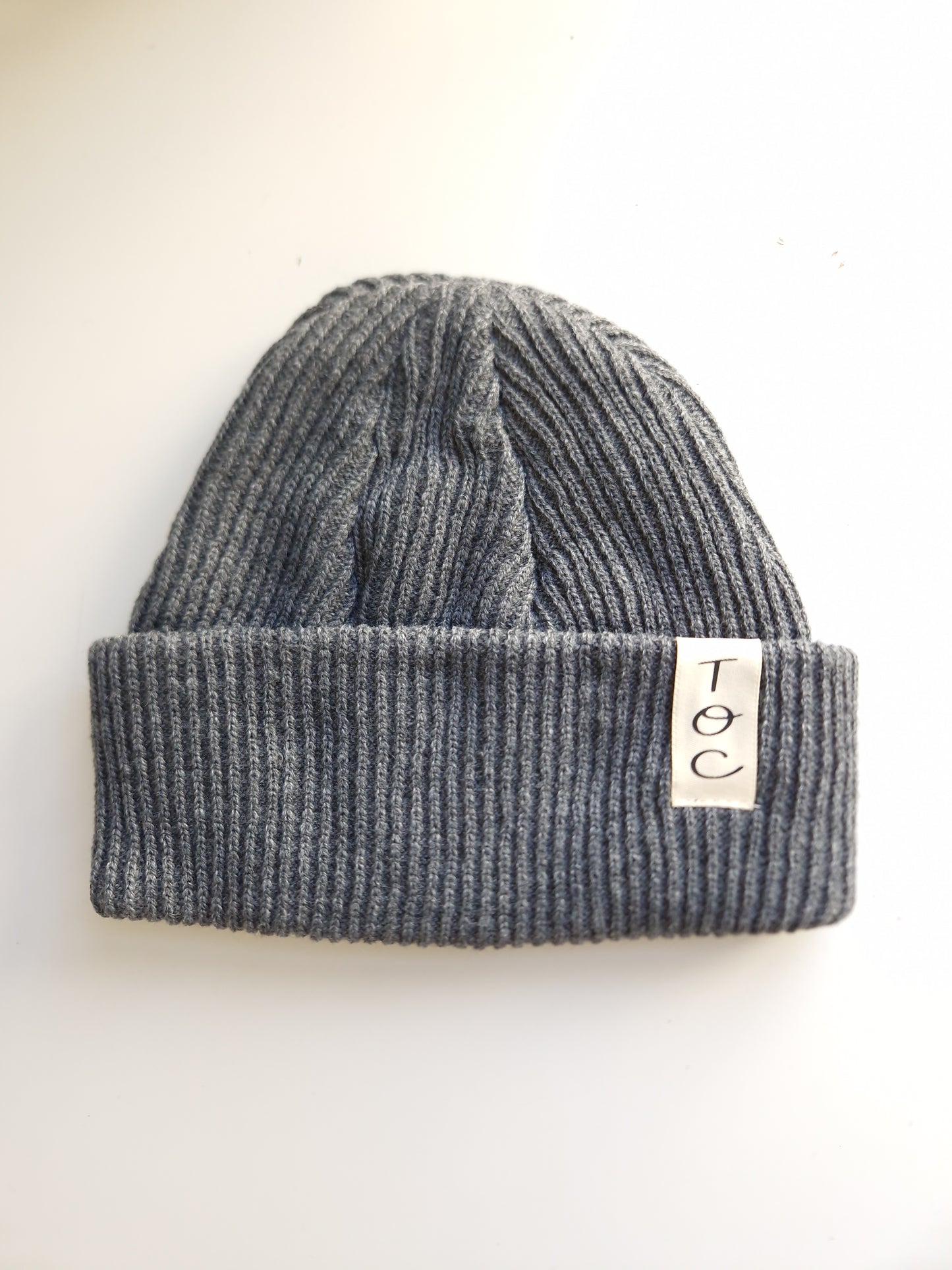 Dark grey ribbed beanie