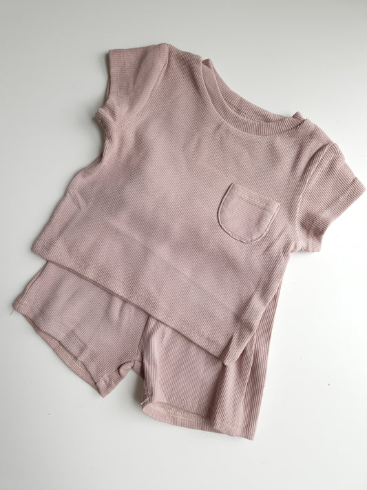 Mauve Ribbed baby set